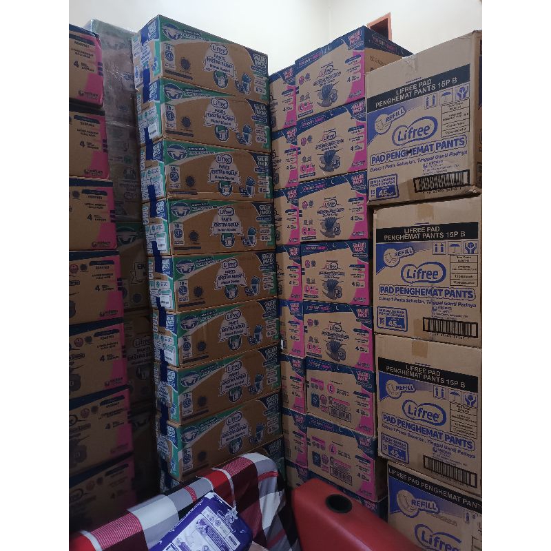 Lifree perekat M9 / L8 / XL7 / Lifree perekat M 9/L 8/XL 7 1dus isi 3pack