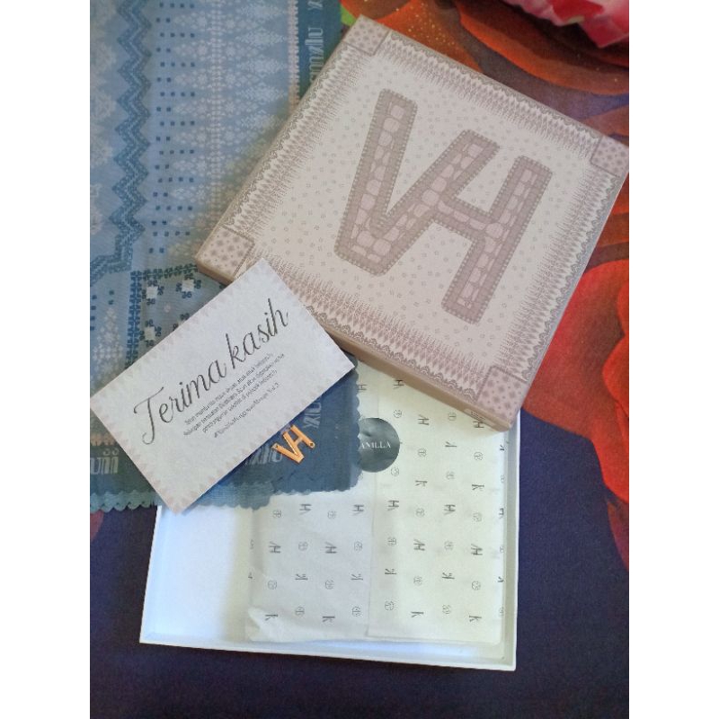 PL VANILLA HIJAB DIRGAHAYU SCARF-BAJAWA-DENIM