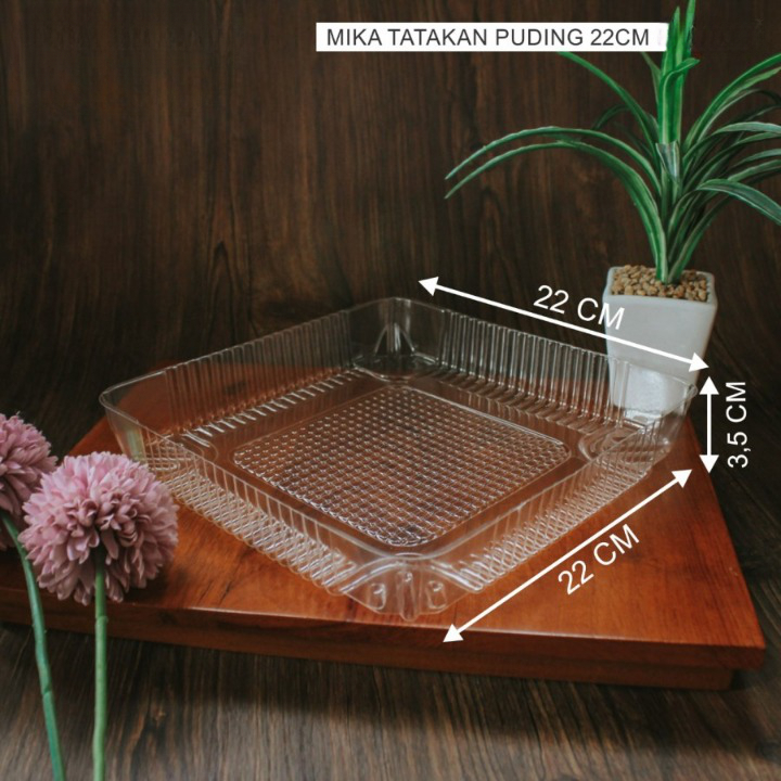 10 pcs Mika Tray Kue Tatakan Pudding Ulang Tahun 22x22x3.5 Cm Mika Plastik Bening Alas Kue Transpara
