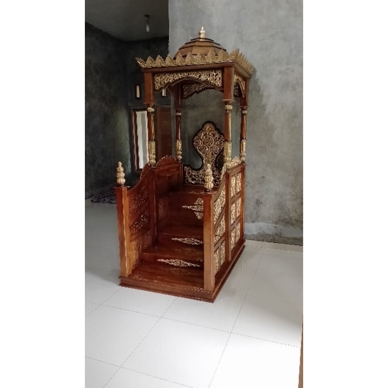 mimbar kubah mimbar kubah jati mimbar kubah jati ukir Jepara mimbar ukir mimbar minimalis mimbar jat