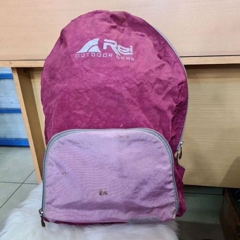 BACKPACK ARE* PINK