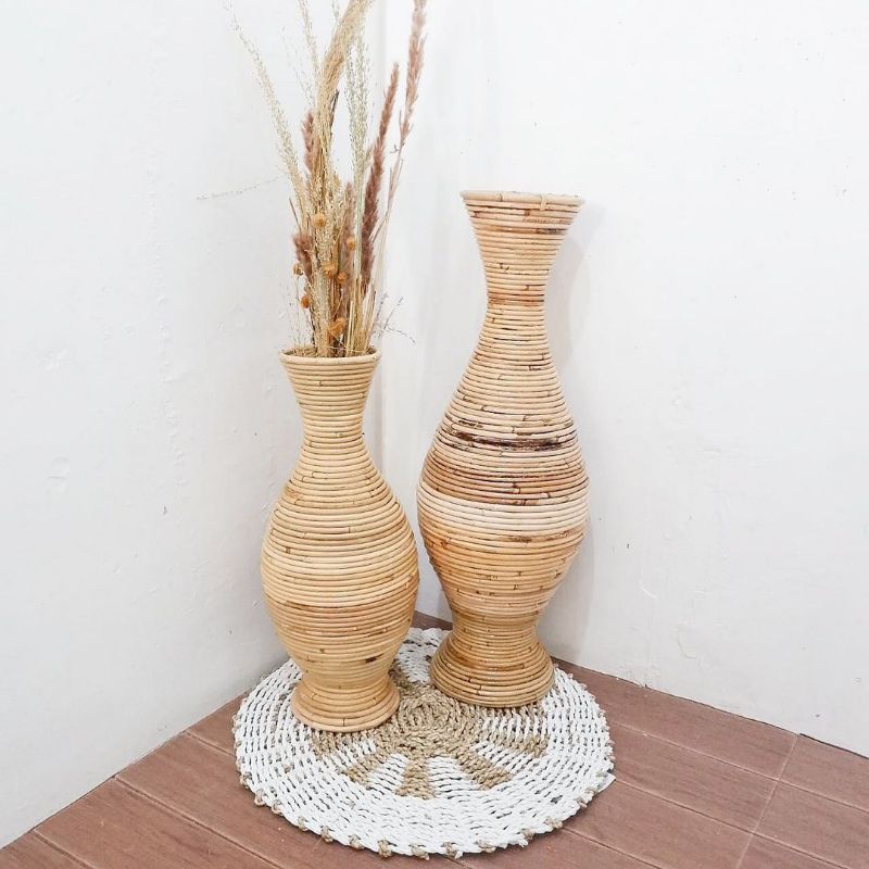 RB Guci Rotan Vernis Mengkilap / Vas Dekorasi Studio Foto / Pot Bunga untuk Hiasan Sudut Ruangan