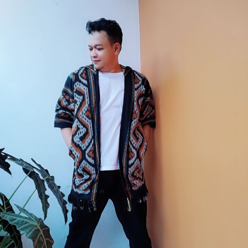 Outer Hoodie Tenun motif toraja tajmaul