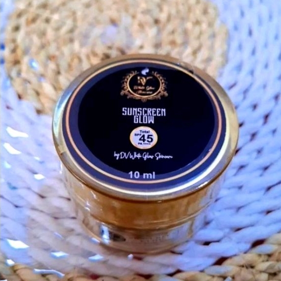 Sunscreen Glow (Normal/Oily Skin) DV White Glow Skincare