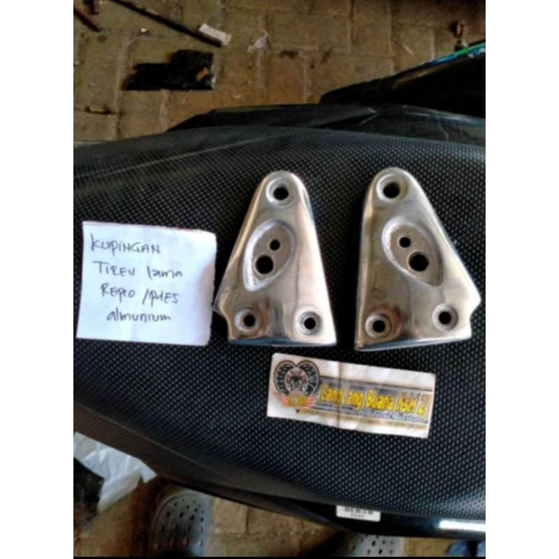 Kupingan/Kupingan lampu Tiger lama(repro/poles)