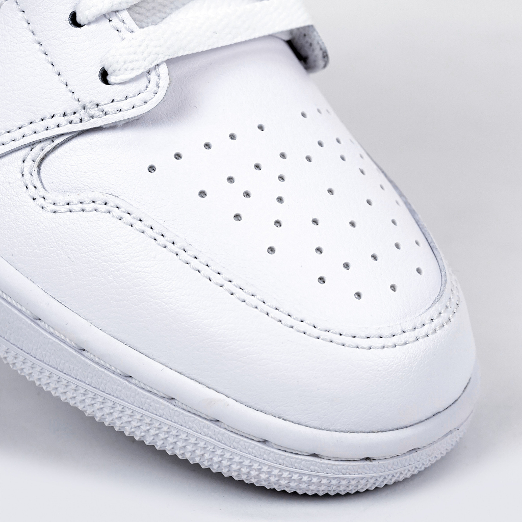 Air Jordan 1 Low Triple White Womens