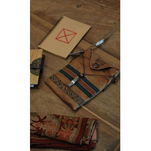 Tas Gypsy Lurik - Tas Selempang Gypsy Hasta Indonesia - Tas Slingbag Ethnic