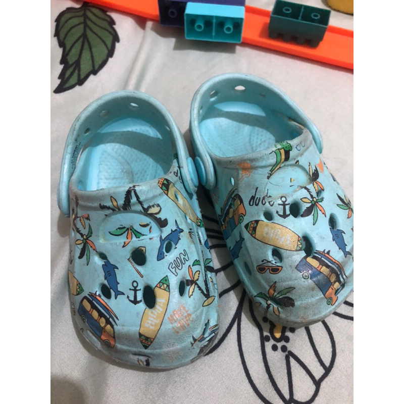 preloved sandal lc waikiki