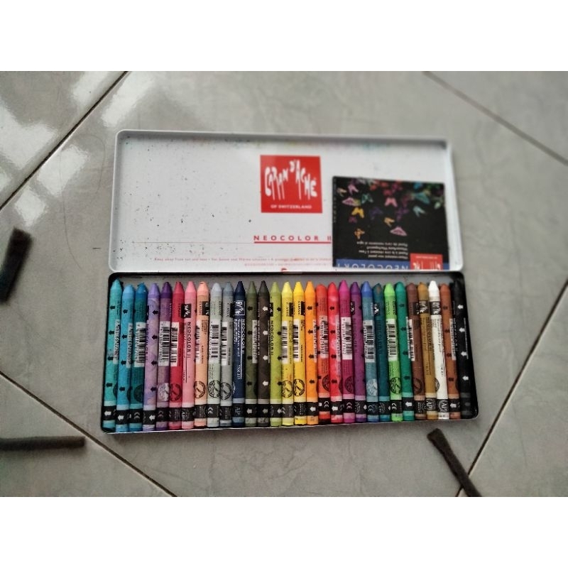 KRAYON CARANDACHE neo color 2
