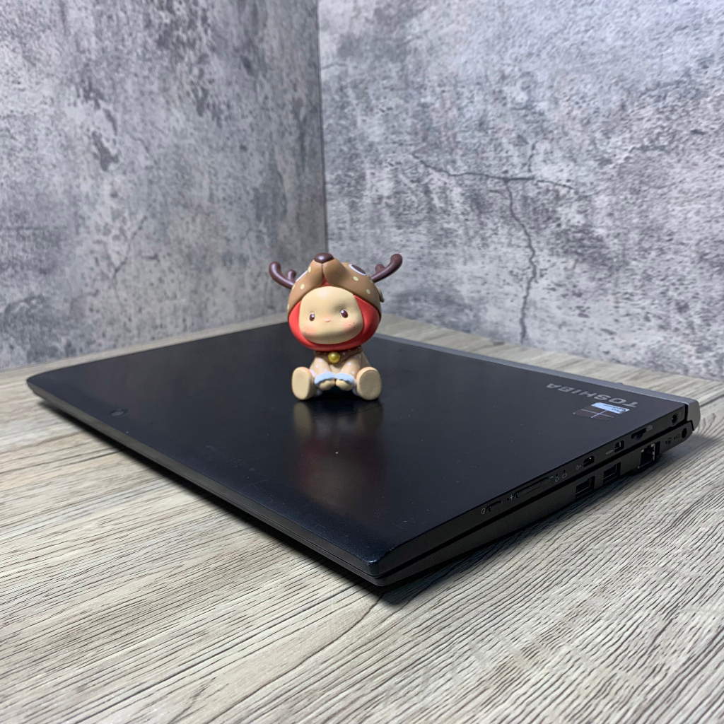 Toshiba Laptop R82 Core i5 RAM 8GB SSD 256GB Second Cheap Second Hand Detachable Support Touchscreen Blengkap Instal WINDOWS 10 +Office secara gratis Menduku Laptop Second Berkualitas/Laptop Bergaransi Selama 1 Bulan MURAH IPS  US Keybroad backlight