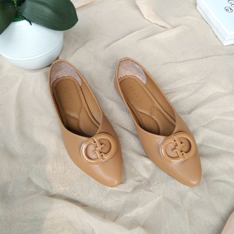 Aliyashoes Sepatu Flat Wanita Gisca