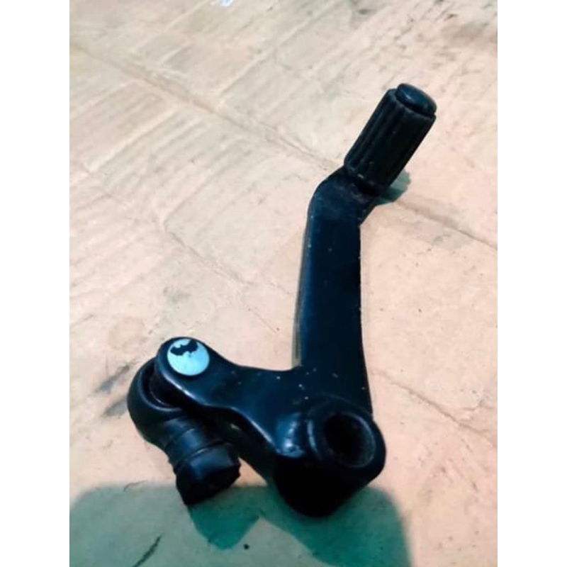Pedal perseneling cbr 250 R - kutikan operan gigi cbr 250 thailand