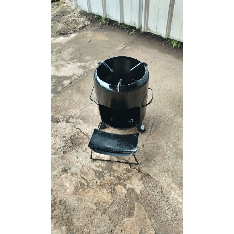TUNGKU KAYU BAKAR