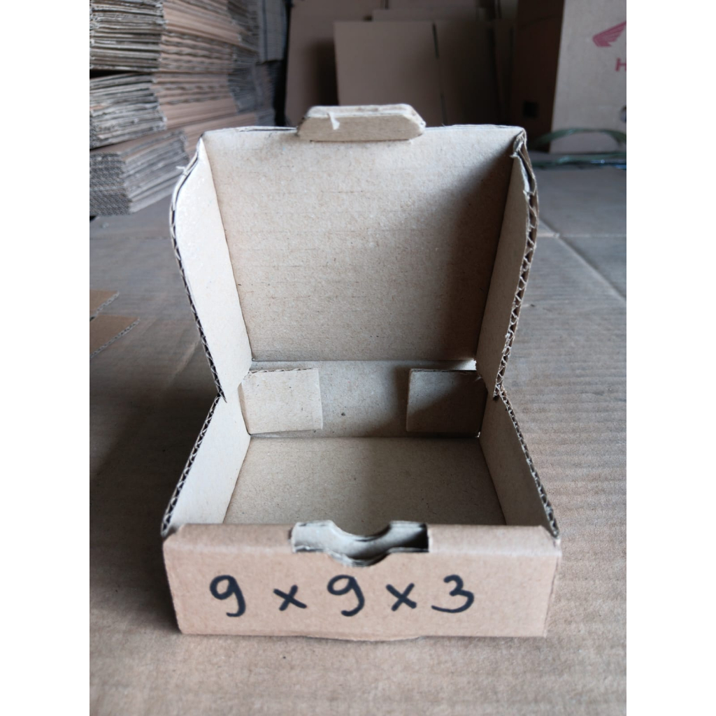 

Kardus Diecut Pizza Polos - 9 x 9 x 3