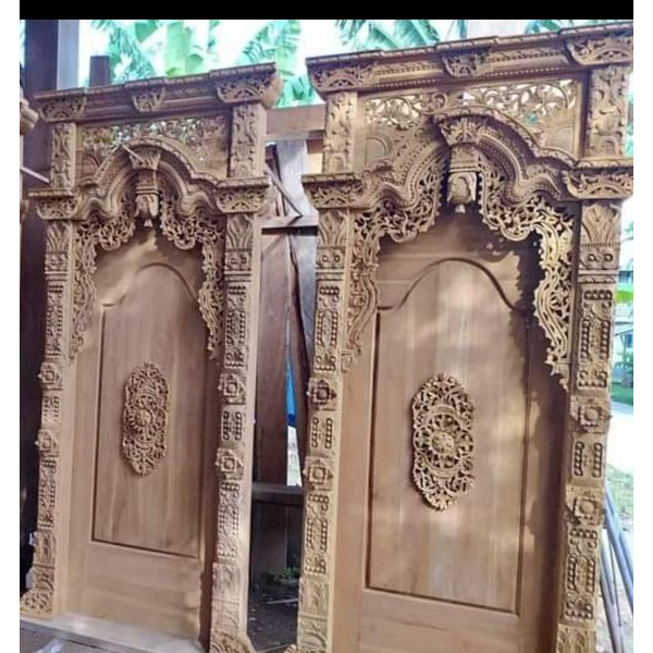 pintu kamar model gebyok ukir jepara model satu pintu