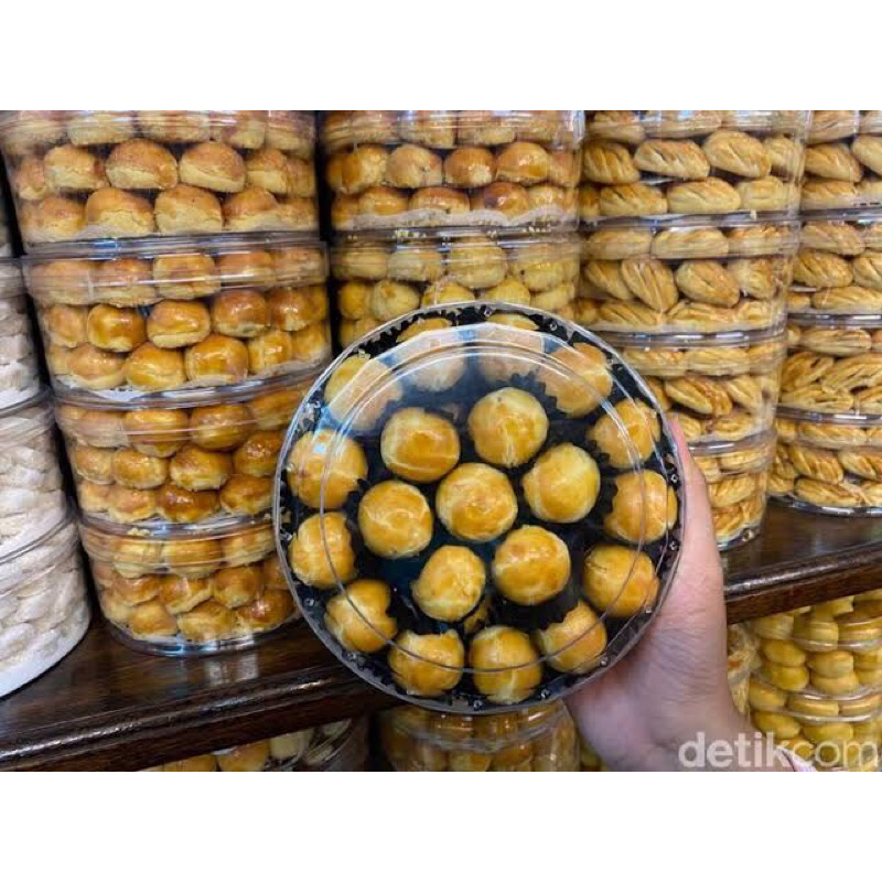 

Kue nastar 250 gram