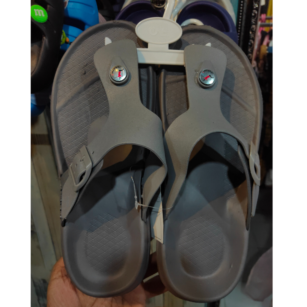 Belta Gallery Sandal Karet Casual Unisex Bahan Karet Kekinian Trendy