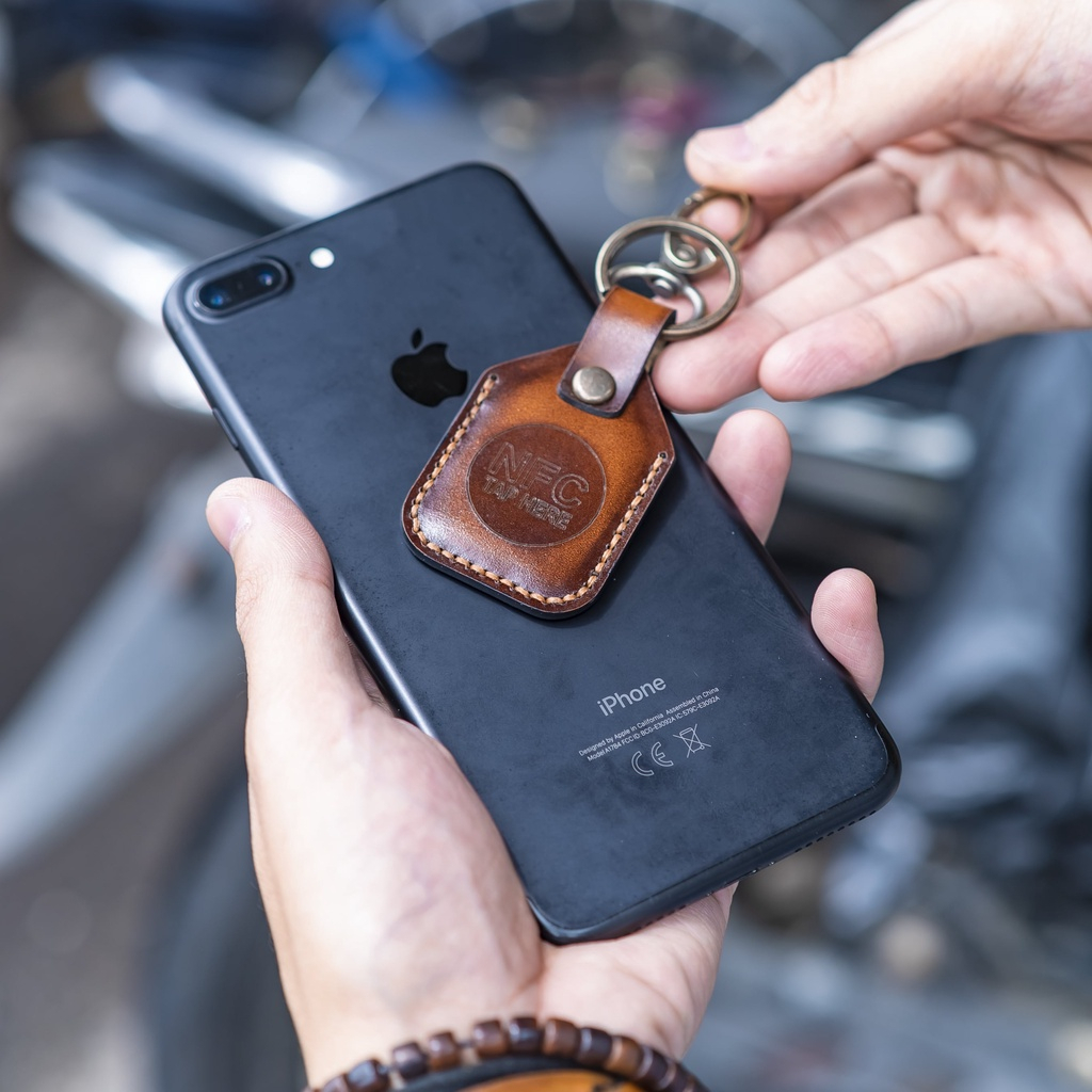 Smart Keychain Leather SKL