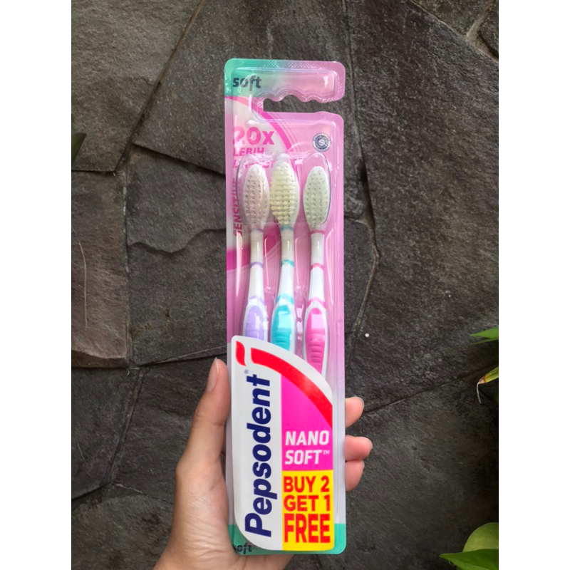 Pepsodent Sikat Gigi Nano Soft Sensitive isi 3 pcs