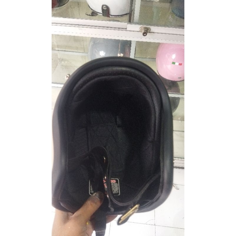 HELM SLIM CREAM