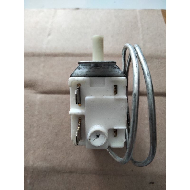 Thermostat - Sensor suhu/Pengatur suhu Kulkas 1 Pintu SANKEN | BU - 292, BU - 293