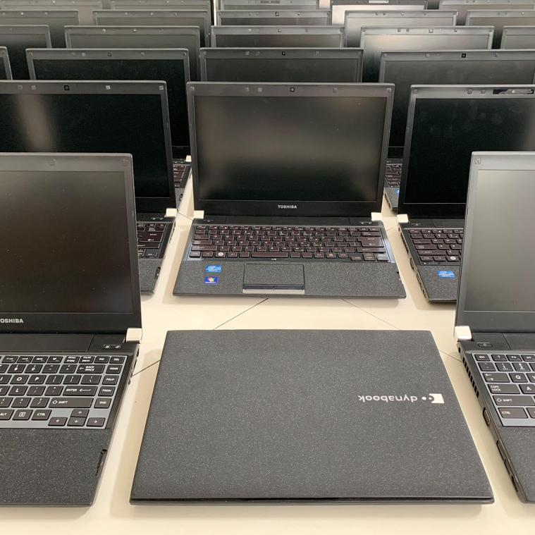Laptop-Murah-Toshiba Dynabook-R732-Corei5Gen3-Ram4G-SSD128GB-Kamera-DVD-Design-Gaming-Slim-Win10-Siap Pakai