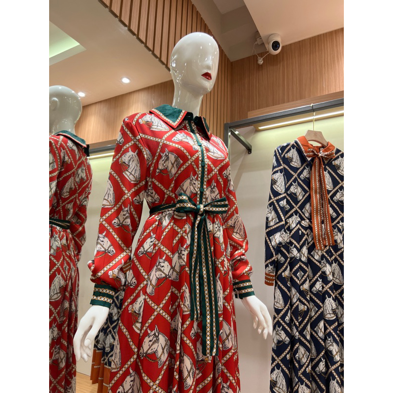 GG Dres Sifon Batik Bunga-Bunga Elastis M-L