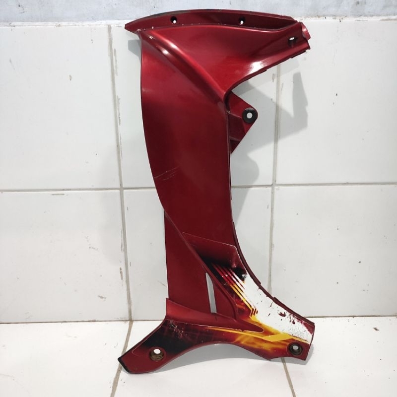 cover sayap dalam KIRI YAMAHA JUPITER Z Burhan Merah bekas ORI copotan 2009