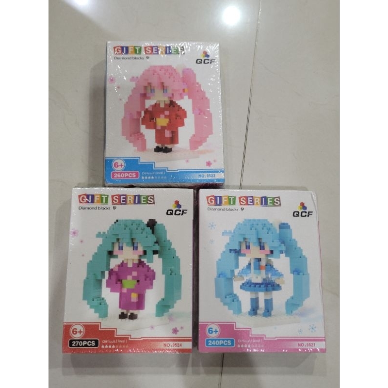 HATSUNE MIKU diamond blocks (lego blocks)