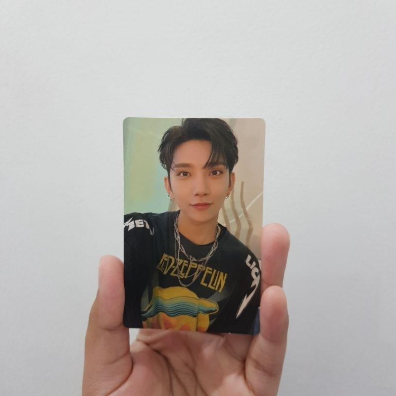 Photocard Joshua Seventeen Attacca Carat Version Selca