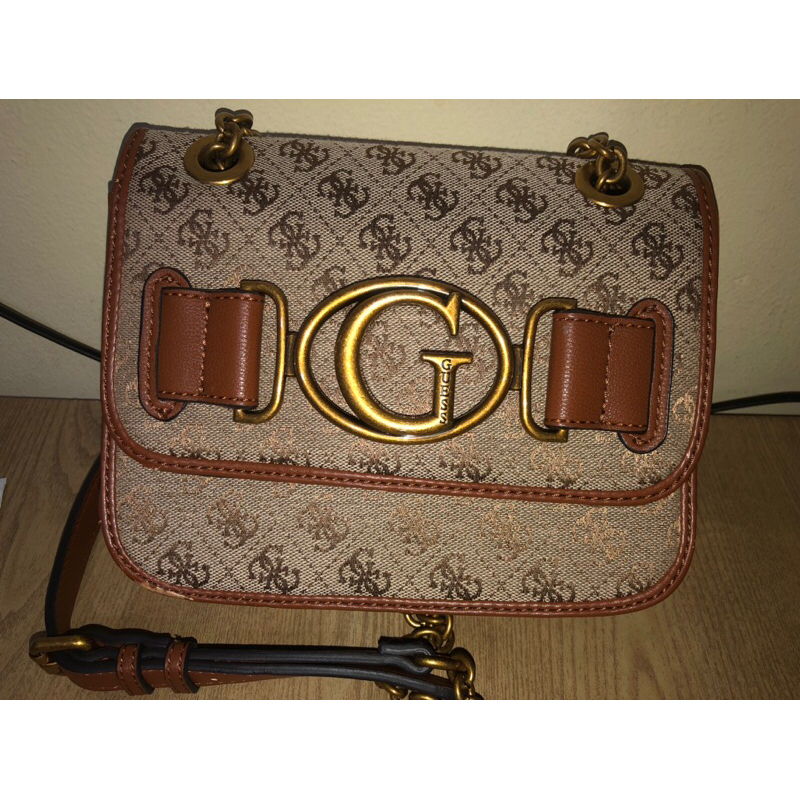 Guess crossbody - Aviana logo small