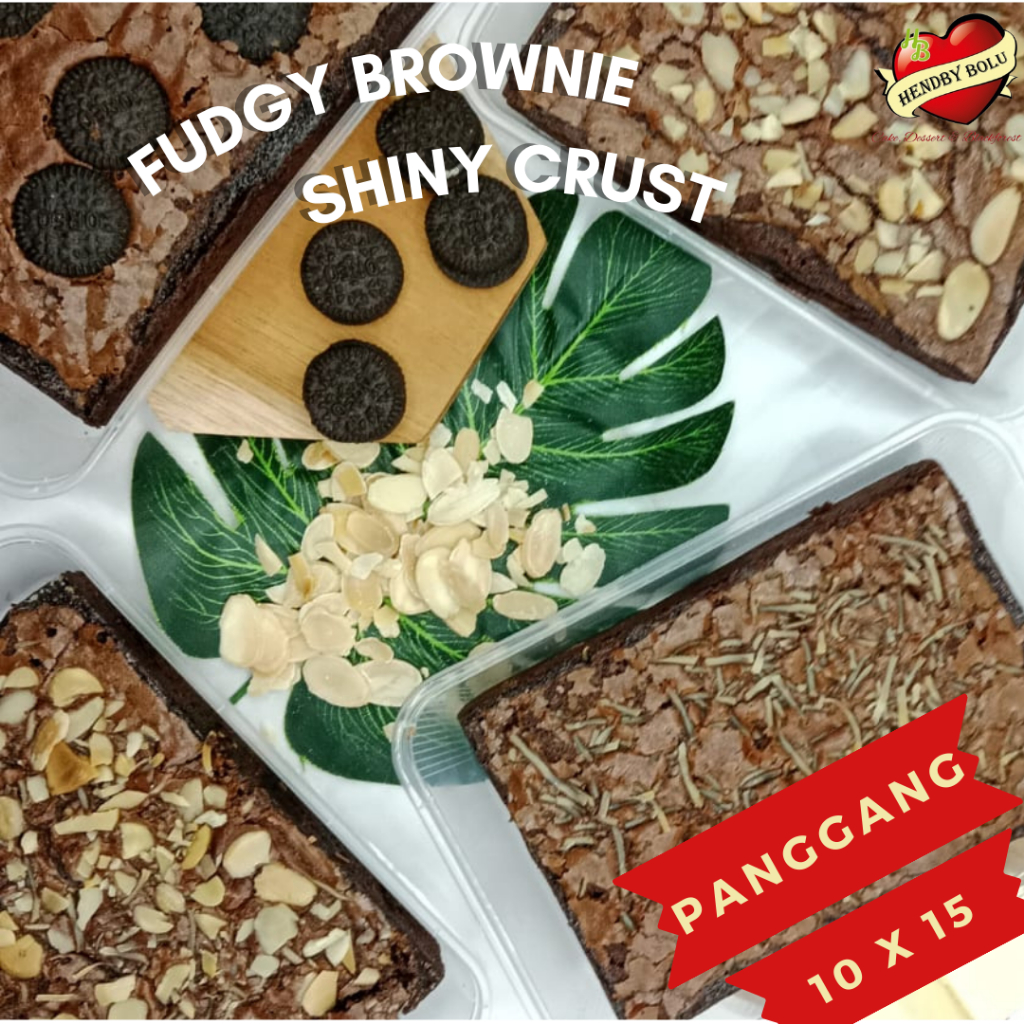 

Brownies Box shiny Crust Keju Almond Mede Ukuran 10x15cm / Brownies Panggang