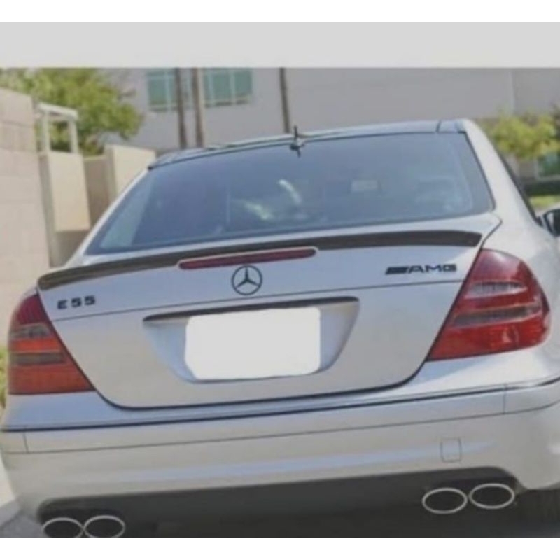 ducktail Mercy W211 AMG