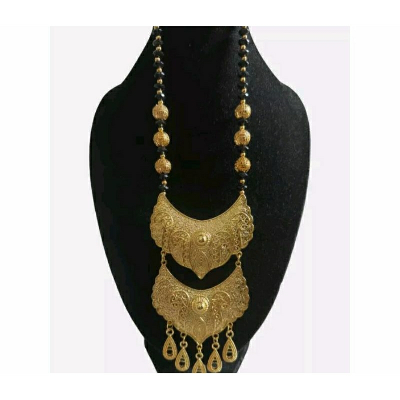 bros etnik kebaya kutubaru blouse hijab wanita souvenir tradisional indonesia khas baju bodo