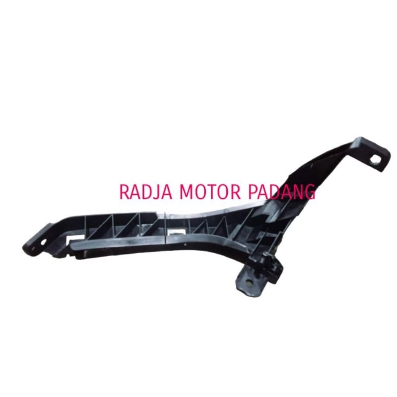 Breket lampu kanan honda crv gen3 2007 2008 2009 2010 2011 2012 71140-swa