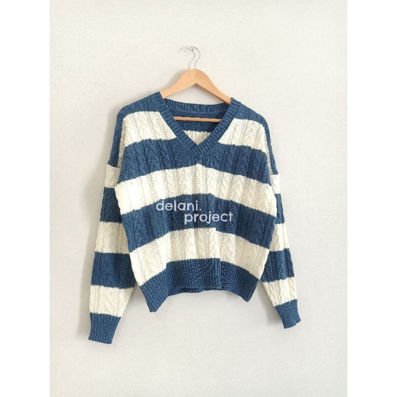 Noha Sweater Stripe Delani.Project