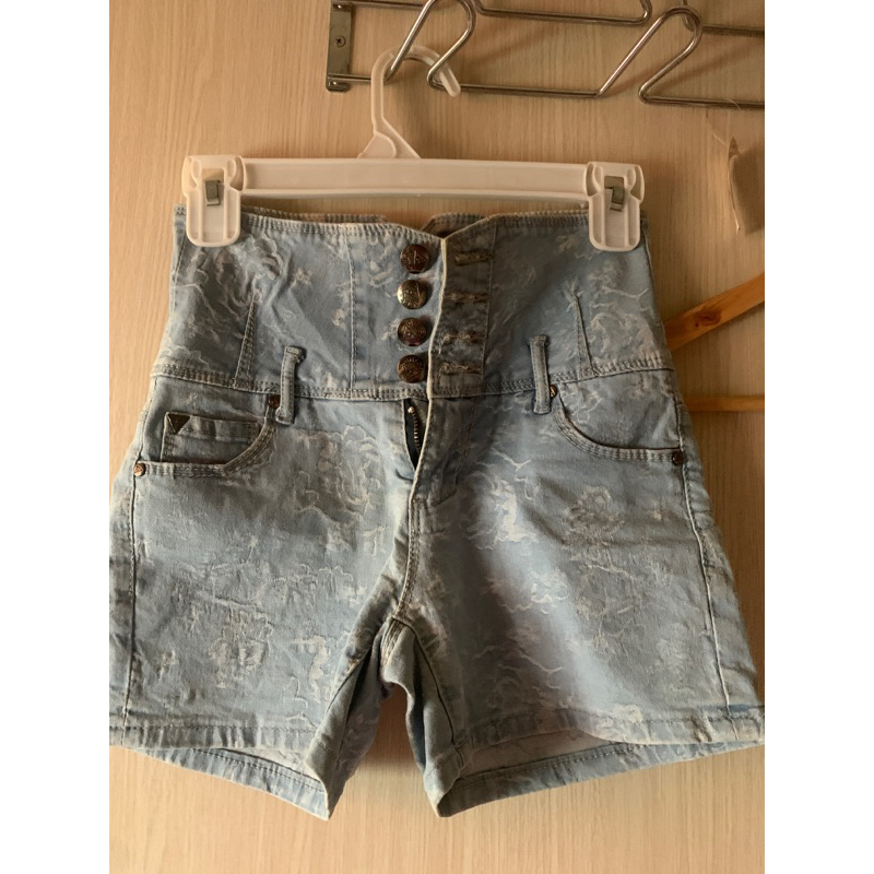 preloved hotpants wanita