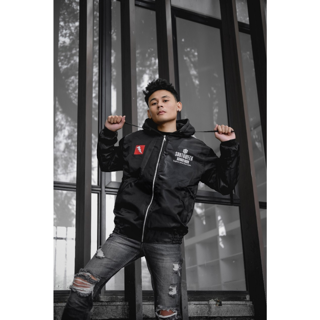 JAKET BOMBER CYBORG PRIA-JAKET MURAH-JAKET DISTRO-JAKET MOTOR-JAKET TERLARIS-JAKET GUNUNG-JAKET WANITA-JAKET WINDBREAKER-JAKET ANTI AIR