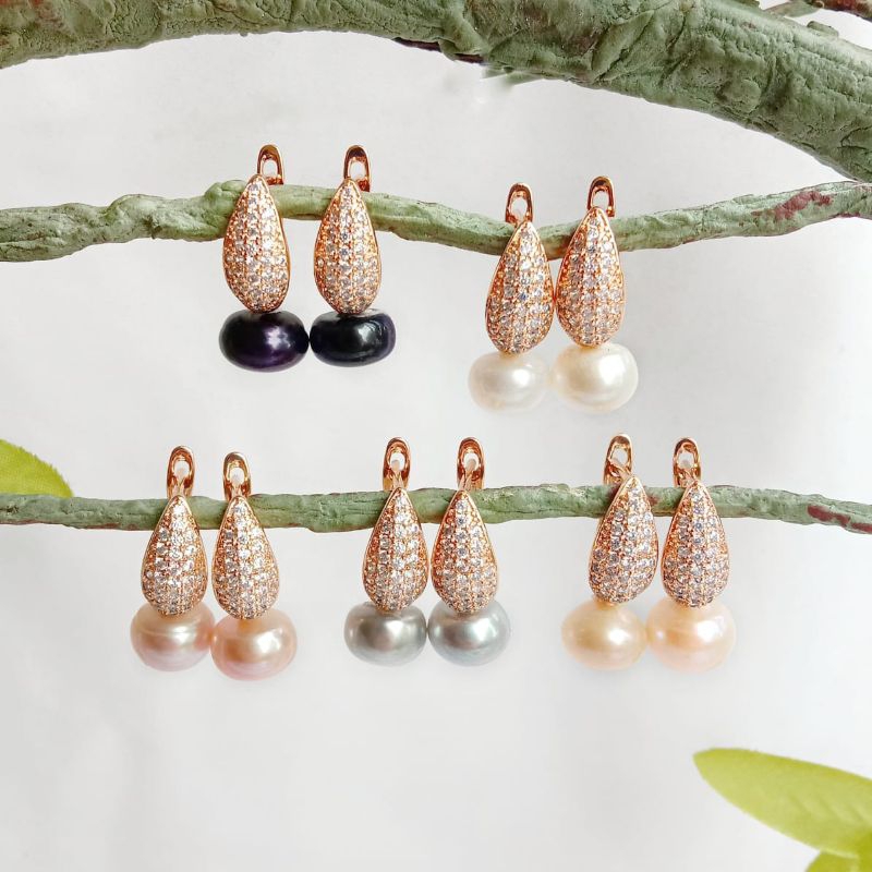 Anting lapis emas mutiara air tawar asli lombok Anting anting wanita Anting mutiara lombok asli Anti