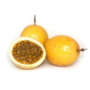 

buah markisa kuning segar di petik langsung