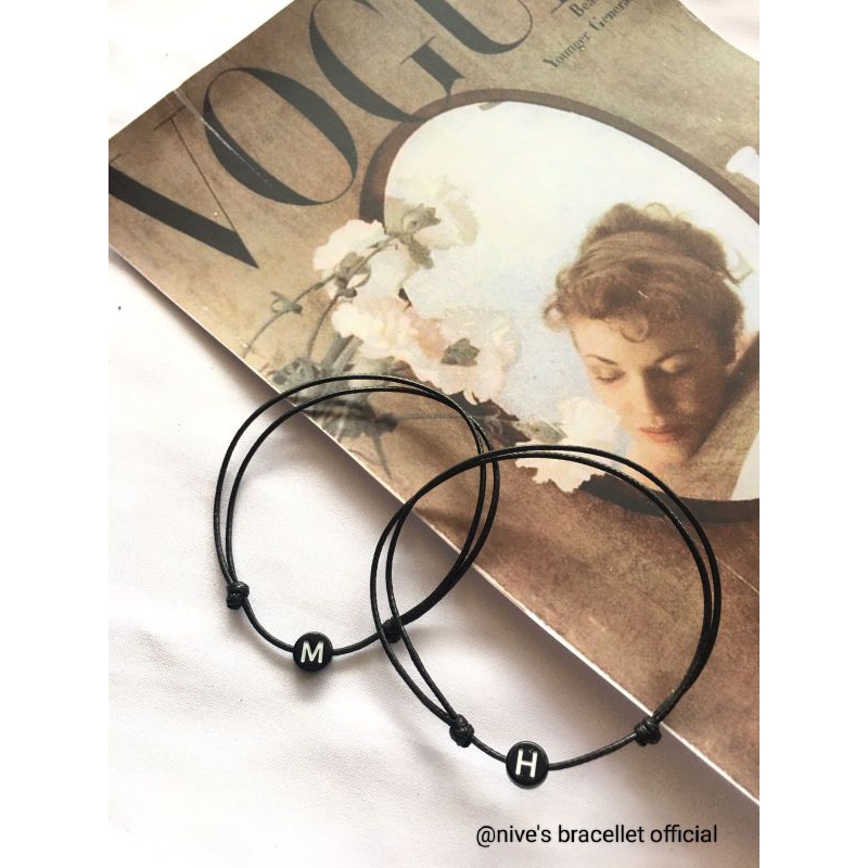 GELANG TALI HITAM PREMIUM Couple Inisial Huruf Bulat