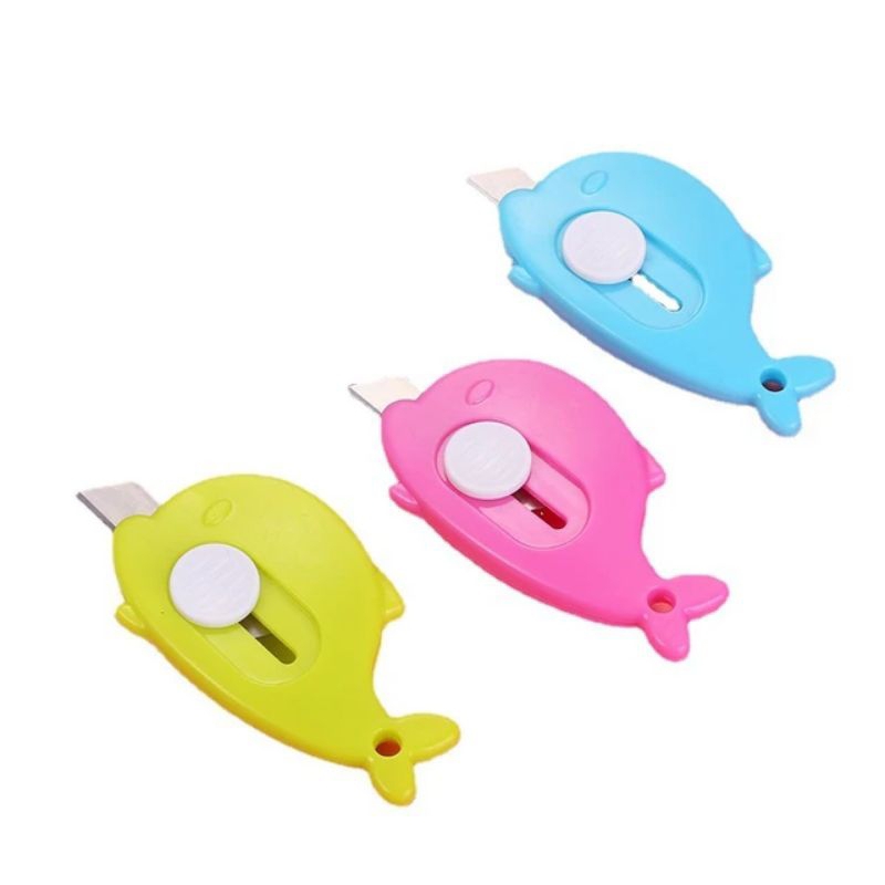 

1 Pcs Cutter Mini Ikan Portable Tajam Karakter Lucu