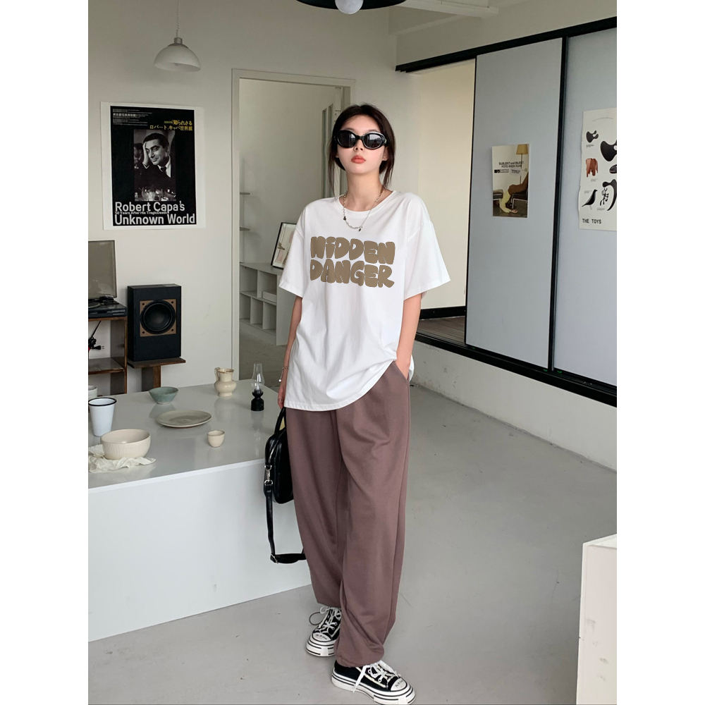 T-shirt Lengan Pendek Letter Pencetakan Longgar Korean Style /Baju Kaus Oversize Wanita/Baju coklat