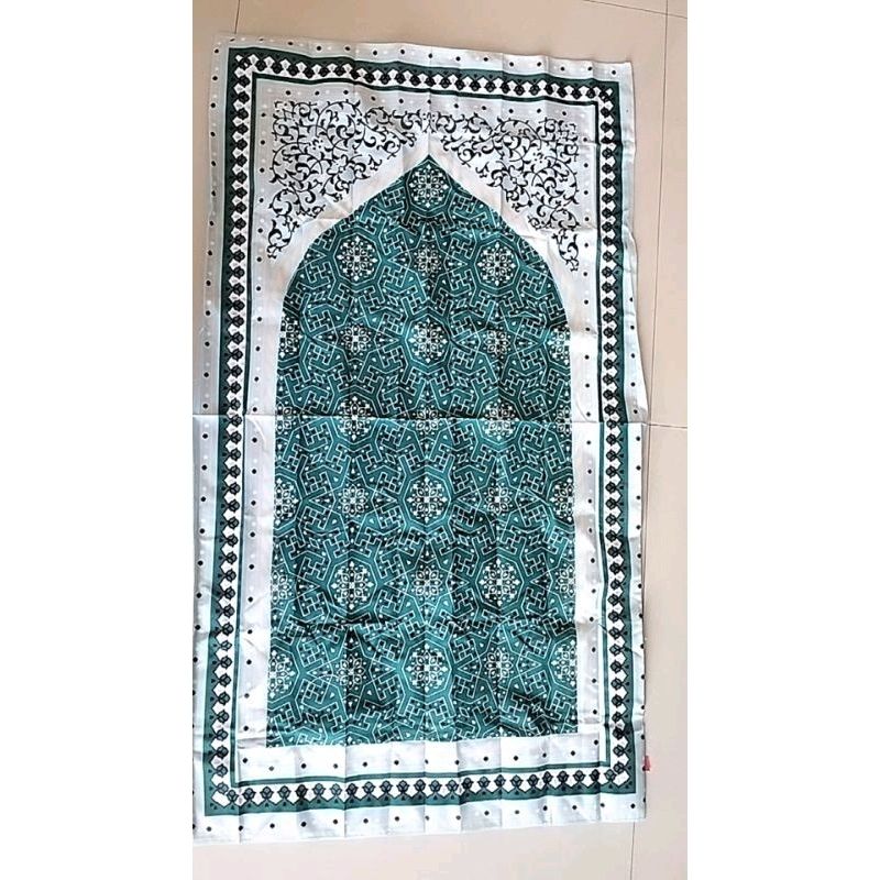 BUKET 2 in 1 SAJADAH TURKI FREE TASBIH PAKING BOX HADIAH WEDDING SOUVENIR