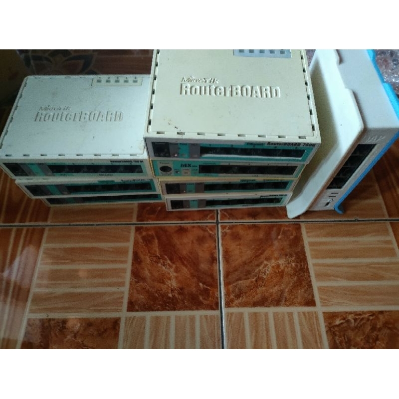 router board mikrotik minus/rusak