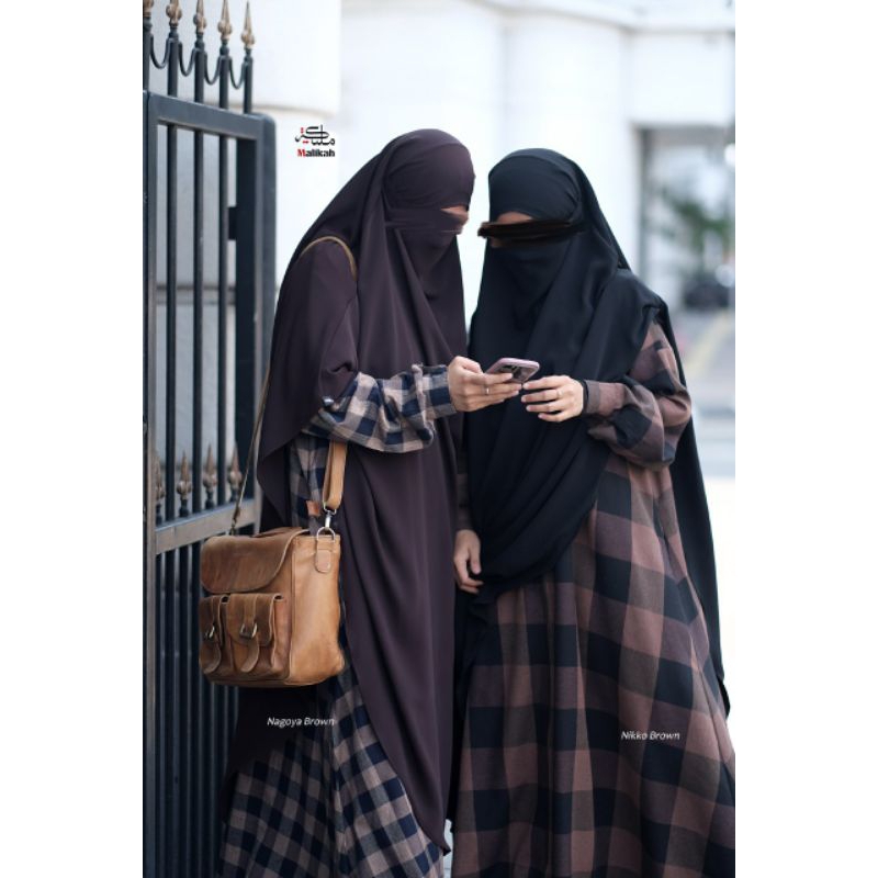 Gamis Amber Niko Brown by Abaya Malikah
