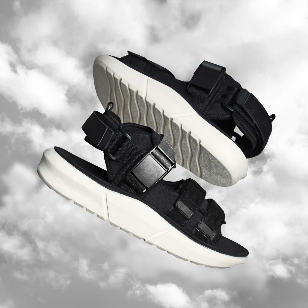 Extrovert Black | Sandal Gunung Original Urban Santai Kasual Pria Sendal Footwear New Ori | FORIND x Reyl