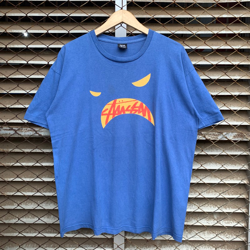 Tshirt Stussy Y2k & Tshirt BapexRepublic Enemy