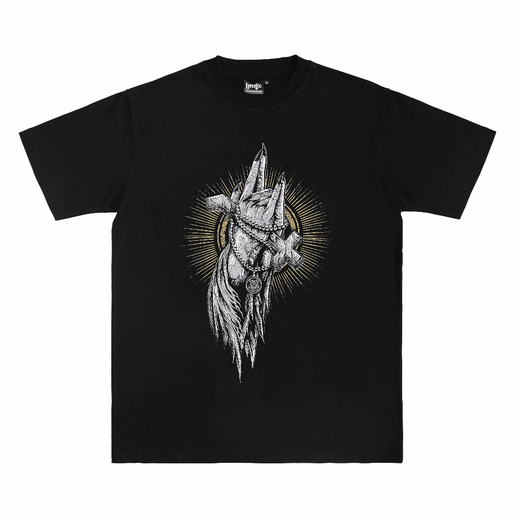 Heretic - T-shirt - Praying