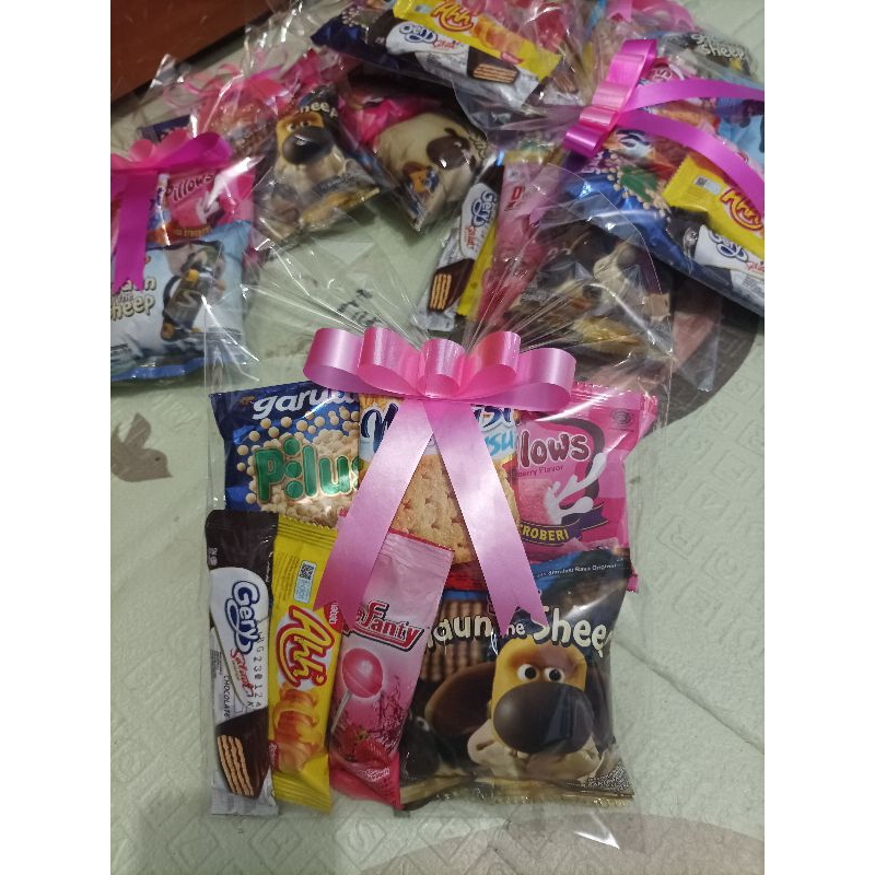 

snack hampers ultah anak 10 paket